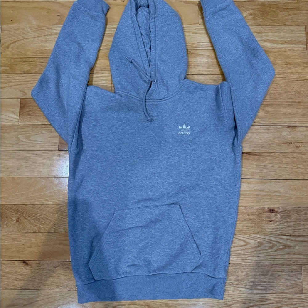 Adidas Men's Heather Gray Hoodie, Small.